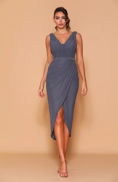 This beautiful mid-length dress features a structured pleated detailing on the bodice, with a V-neck front and back.